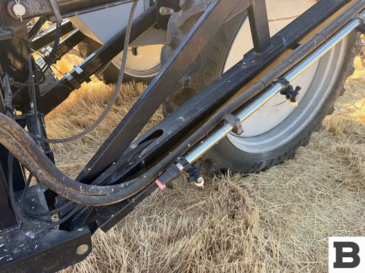 ag-spray-equipment-7000-image-33