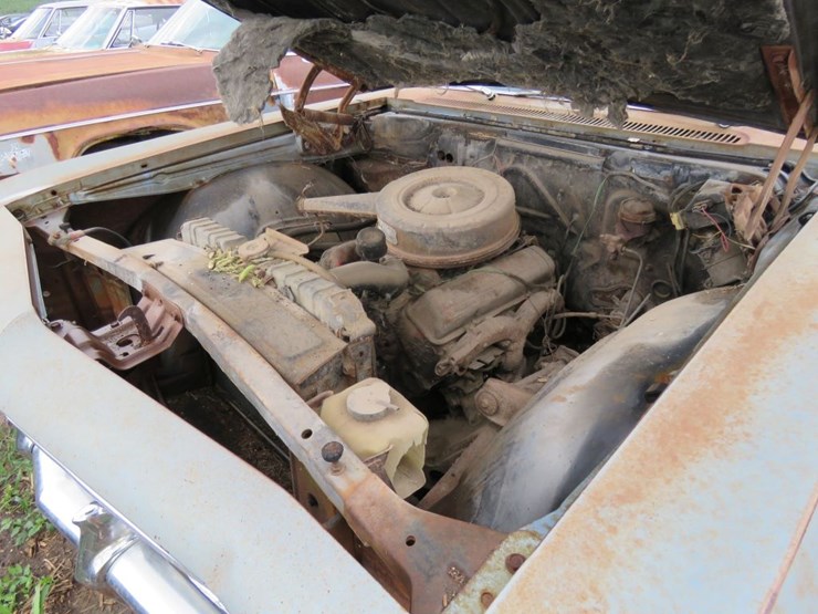 1966-chevrolet-impala-4dr-sedan-image-8