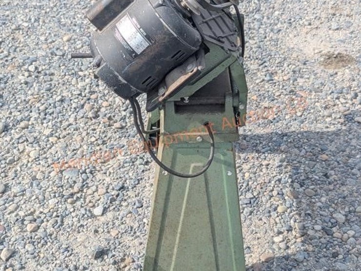 grizzly-horizontal-bandsaw-image-3