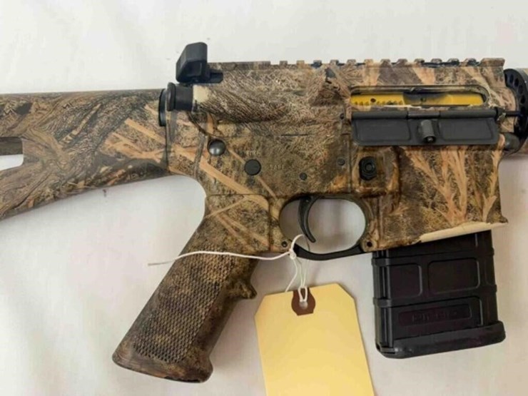dpms-a15-.223-rifle-image-3