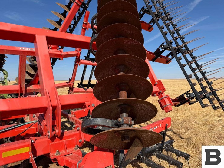 2012-kuhn-krause-8200-twin-offset-disc-image-31