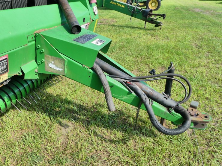 john-deere-567-image-9