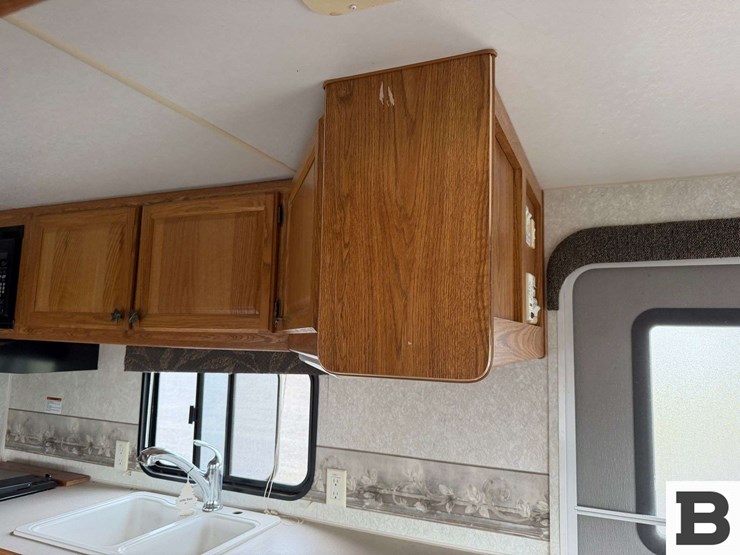 2004-fleetwood-wilderness-advantage-travel-trailer-image-39