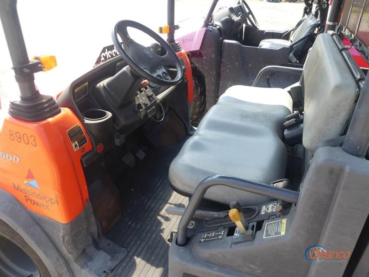 2009-kubota-rtv900-image-7
