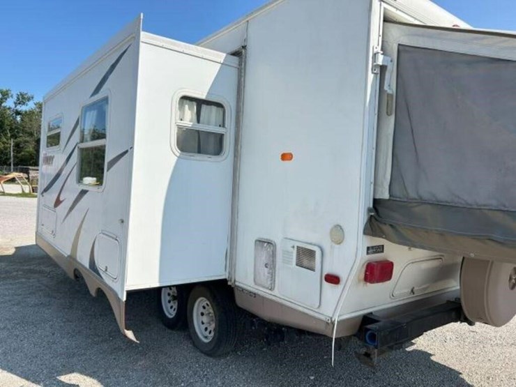 2008-forest-river-rockwood-roo-21ss-t/a-hybrid-tra-image-20