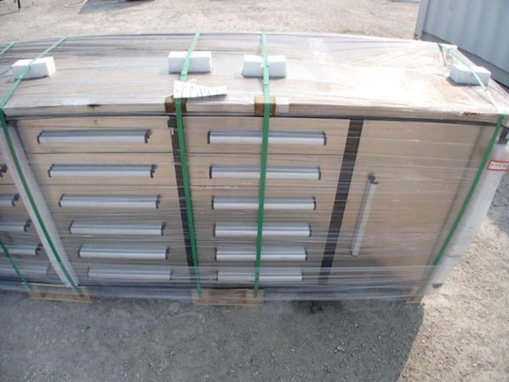 unused-steelman-10-ft-garage-cabinet-work-bench-image-8