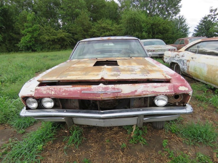 1965-chevrolet-impala-2dr-ht-image-2