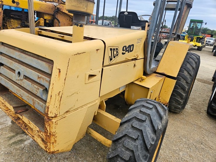 jcb-940-image-18