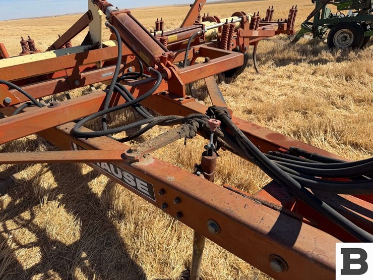 krause-2341-field-cultivator-image-10