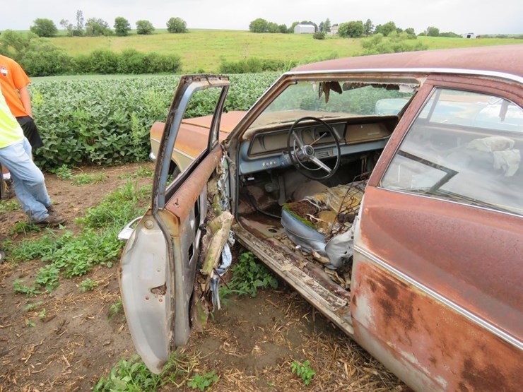 1966-chevrolet-belair-2dr-sedan-image-9