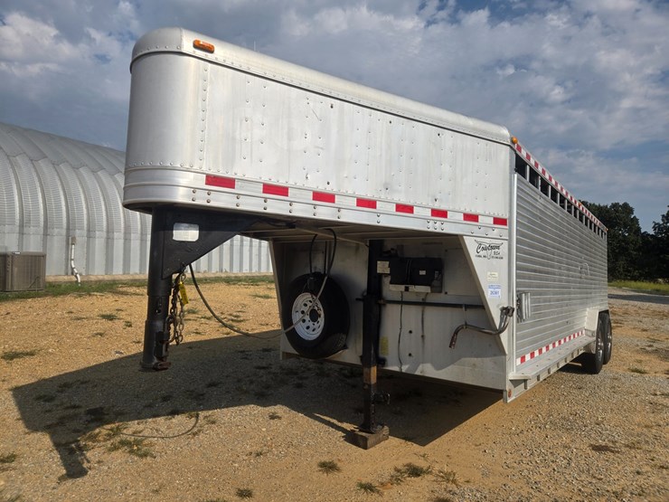 #26361-•-1995-30'-featherlite-trailer-image-1