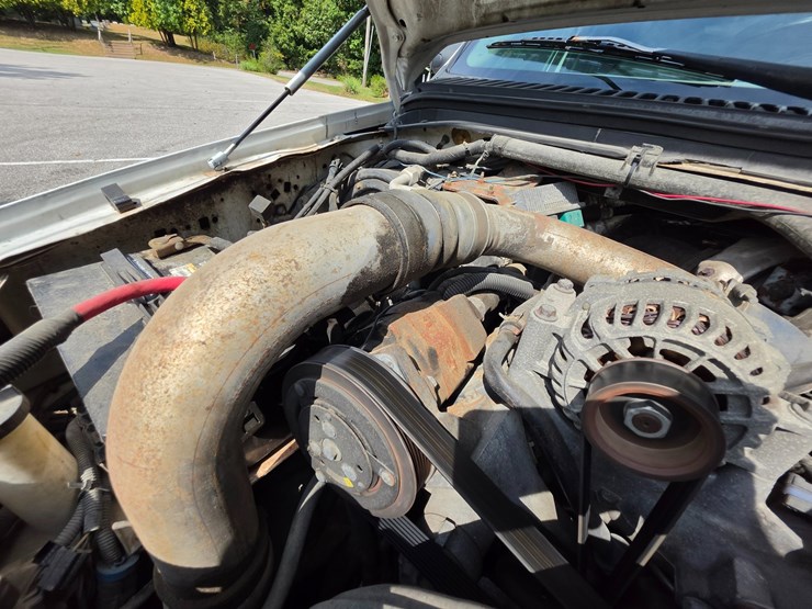 2006-ford-f550-image-36