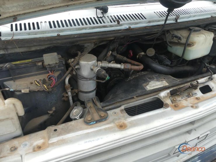1991-chevrolet-c30-image-4