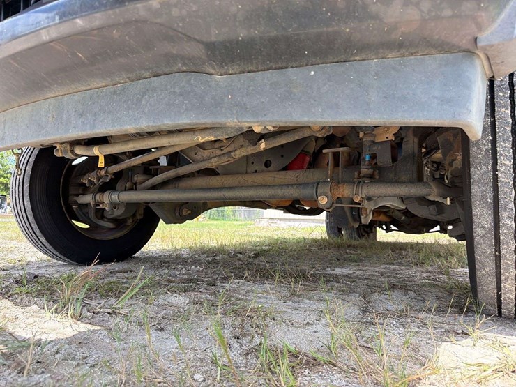2019-ford-f550-image-28