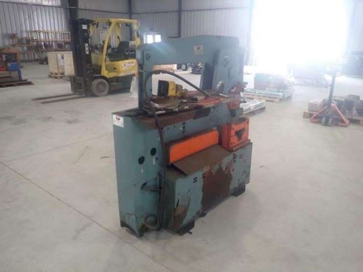 scotchman-industries-6509-24m-65-ton-punch-press-image-6