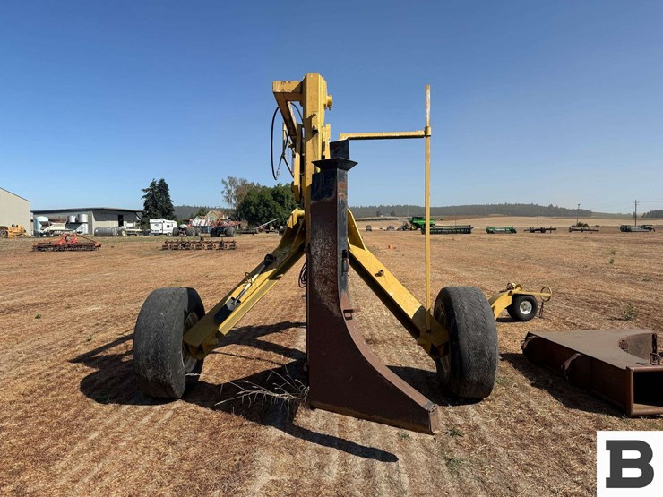 2006-johnson-pull-type-6'-tile-plow-image-4