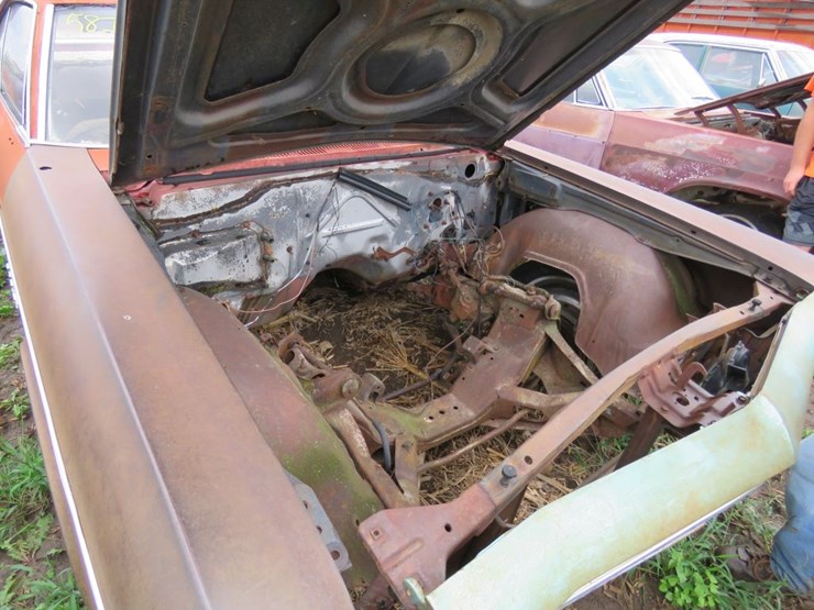 1966-chevrolet-impala-2dr-ht-image-10
