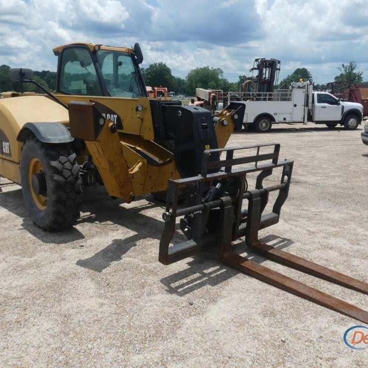 2020 CATERPILLAR TH514D