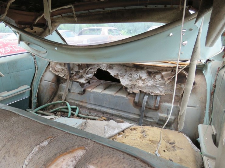 1965-chevrolet-impala-4dr-sedan-image-7
