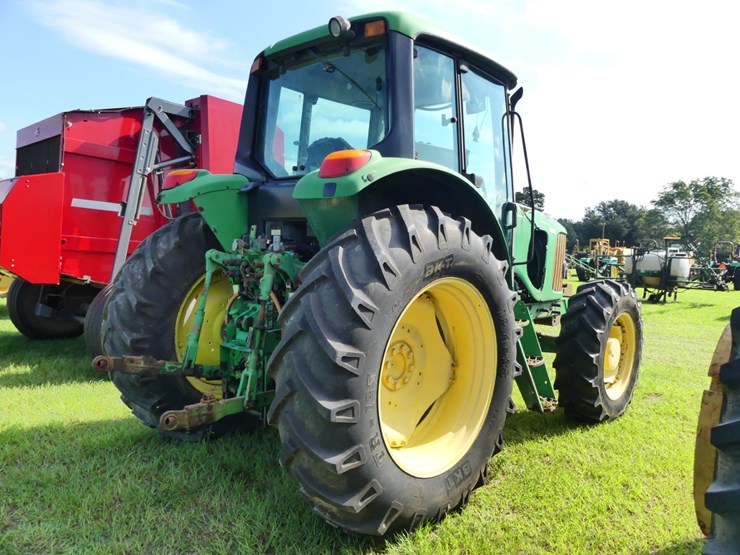 john-deere-7130-image-3