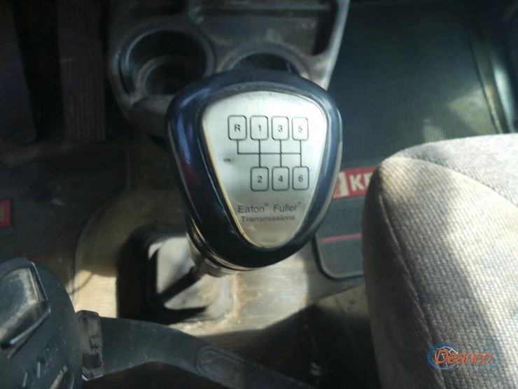 2007-kenworth-t300-image-19