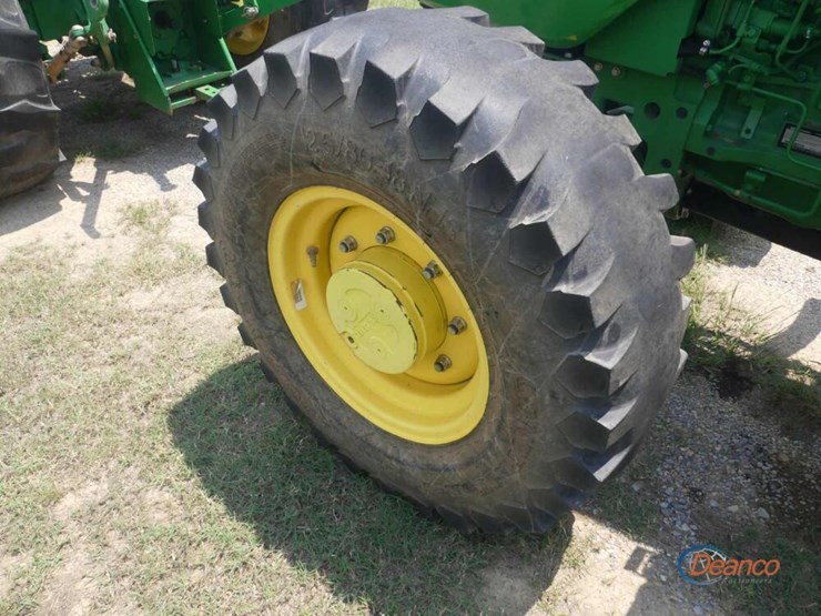 2021-john-deere-5045e-image-6