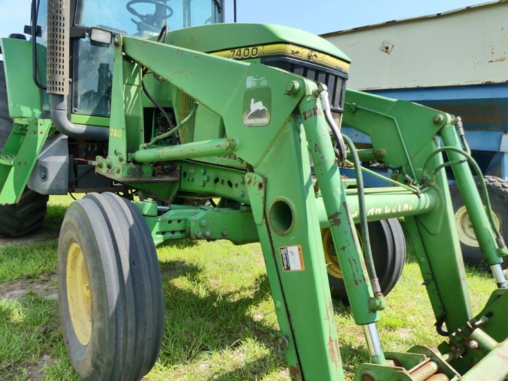 john-deere-7400-image-12