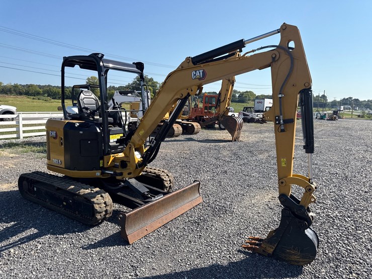 2023-caterpillar-303.5-image-3