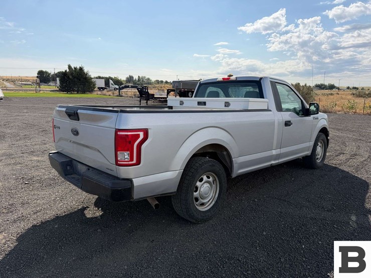2016-ford-f150-image-5