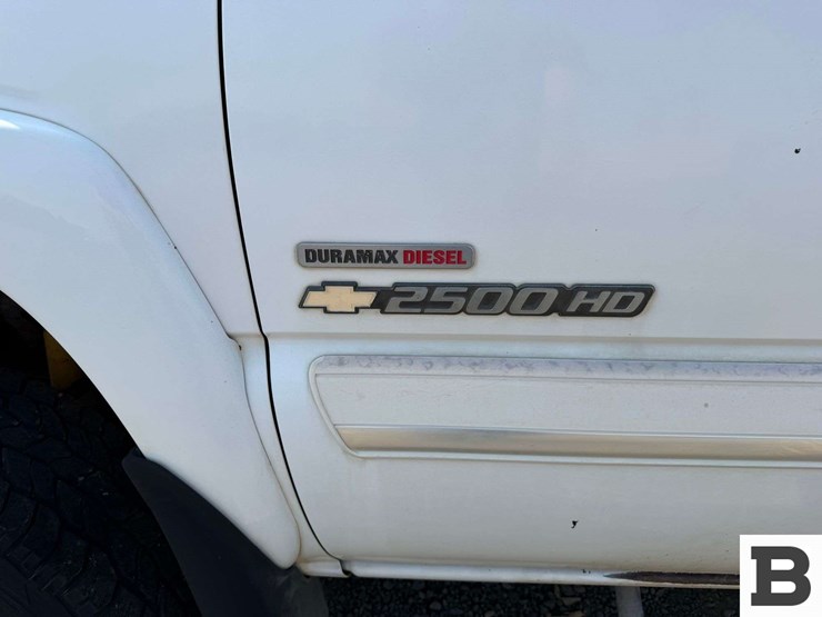 2005-chevrolet-silverado-2500hd-image-10