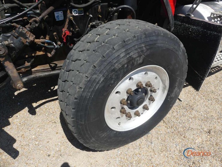 2012-kenworth-t800-image-18