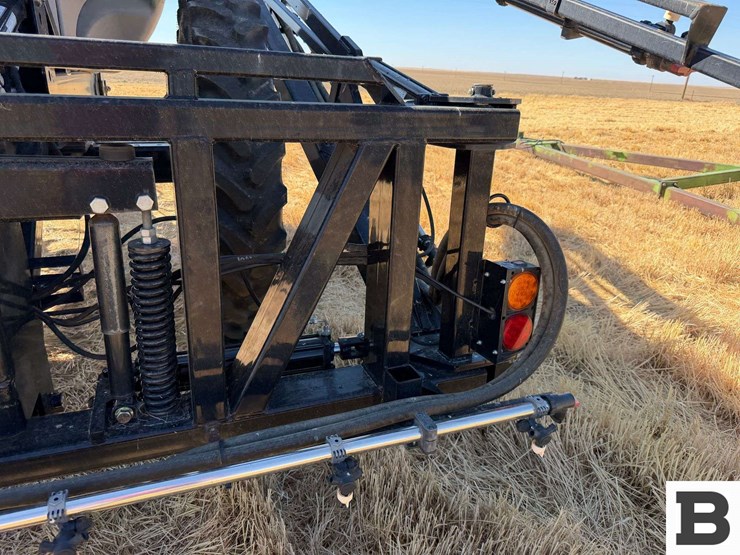 ag-spray-equipment-7000-image-29