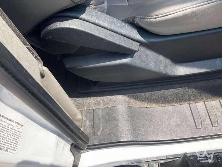 2017-ford-f350-image-31