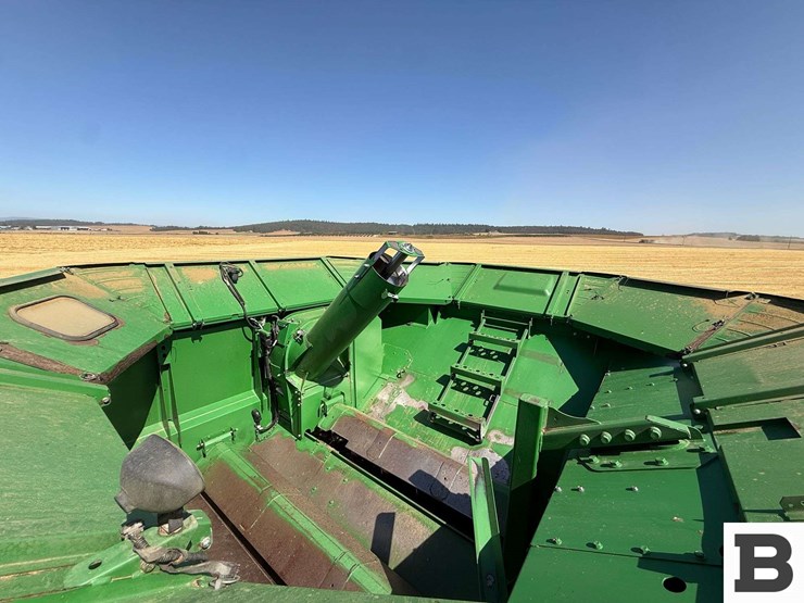 2014-john-deere-s660-image-80