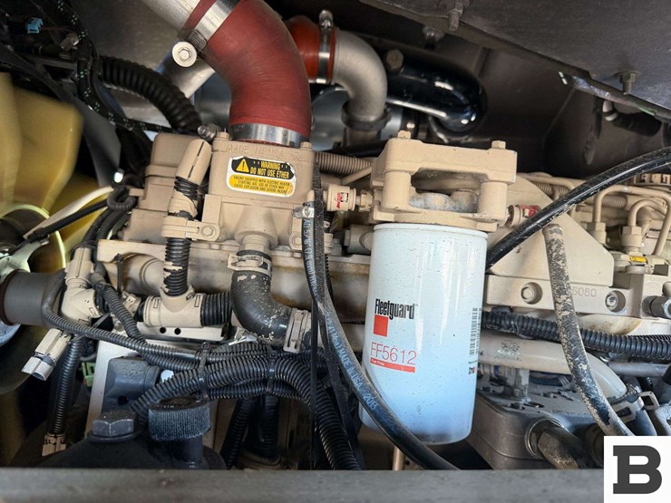 2012-capacity-tj5000-image-34