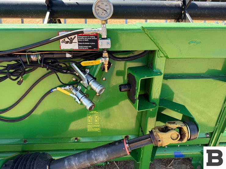 2012-john-deere-625f-image-21