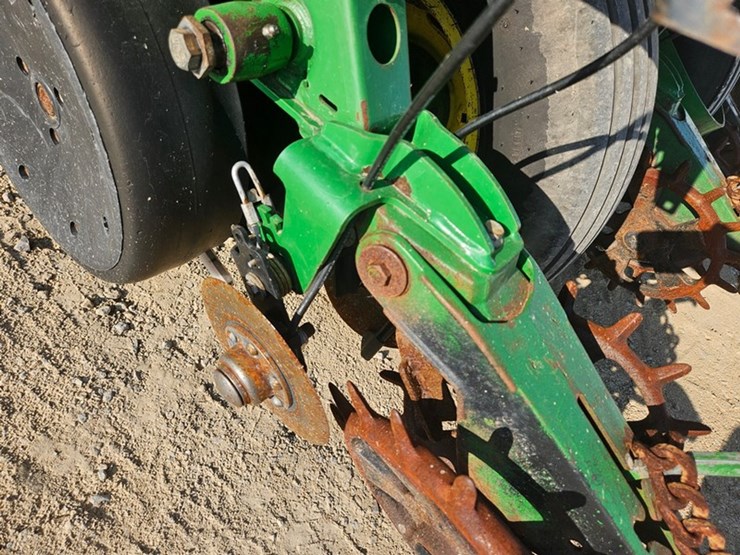 john-deere-1770-image-61