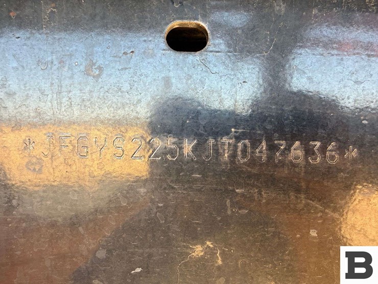 2018-case-ih-patriot-2250-image-38