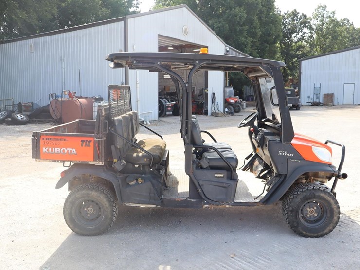 2020-kubota-rtvx1140-image-6