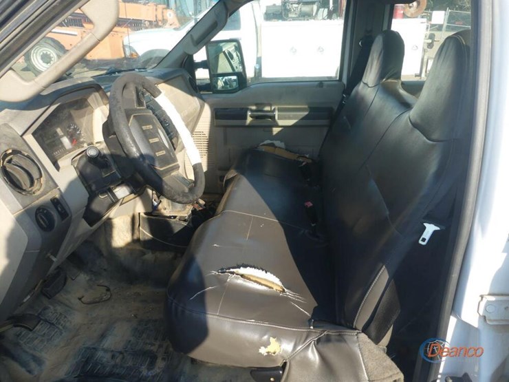 2010-ford-f250-image-7