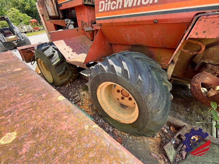 ditch-witch-2310dd-image-22