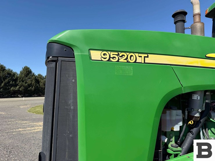 2004-john-deere-9520t-image-13