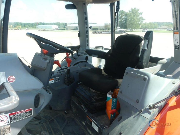 2022-kubota-m5-111d-image-19