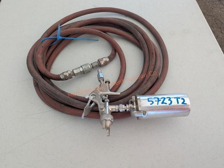 automotive-sprayer-w/-hose-image-2
