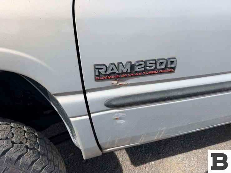 2001-dodge-ram-2500-image-11