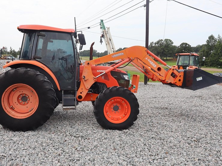 2013-kubota-m9960d-image-6
