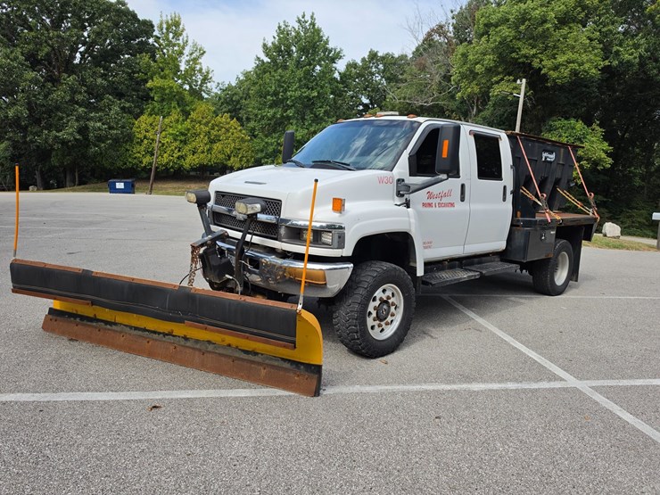 #25514-•-2006-chevrolet-c4500-truck-image-2