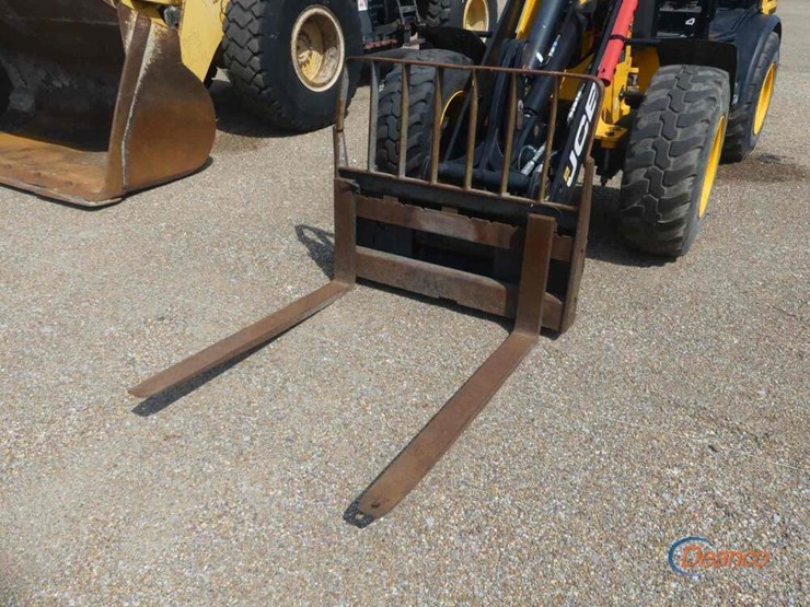 2023-jcb-407-image-7