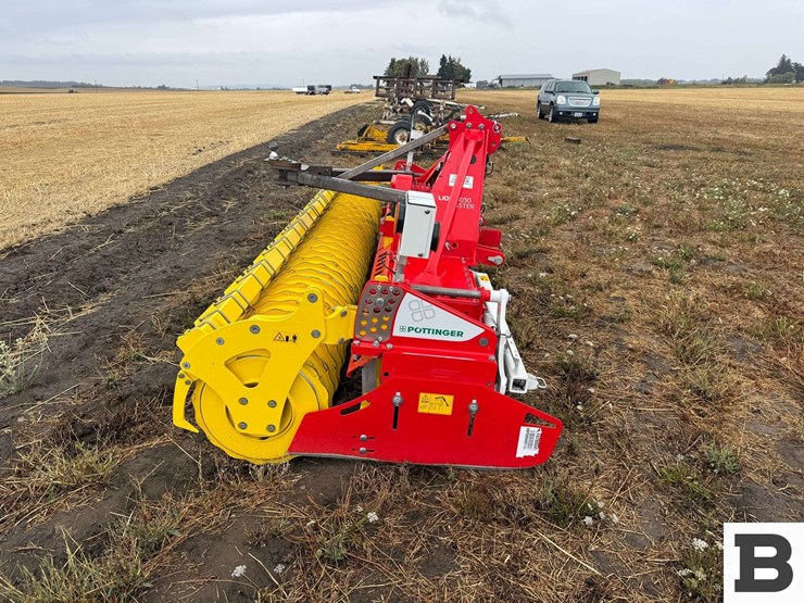 2025-pottinger-lion-4030-master-rotary-harrow-image-6