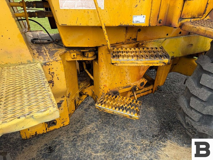 caterpillar-920-image-17